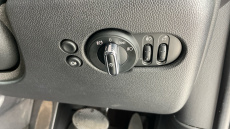 MINI Hatchback 1.5 Cooper Classic Premium 5dr Auto Petrol Hatchback